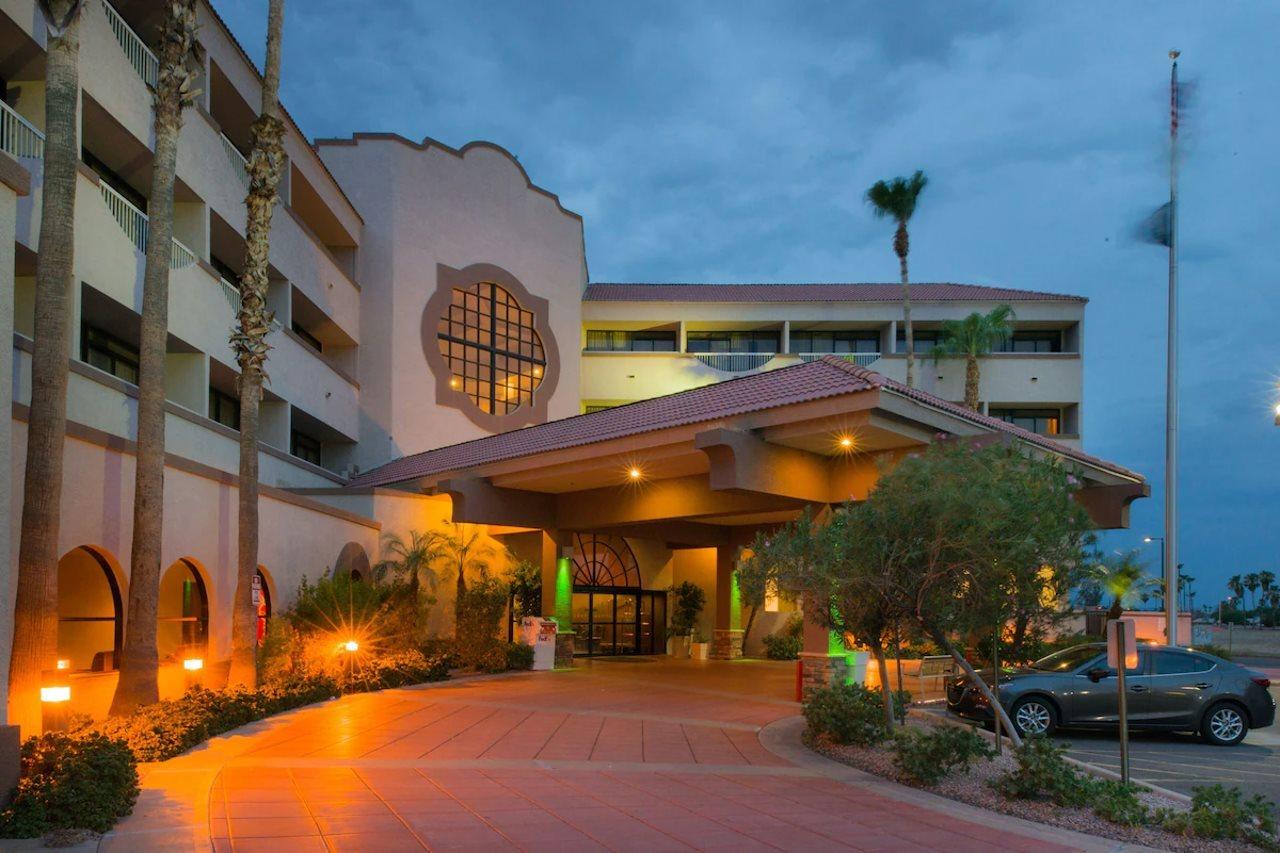 Greentree Hotel Phoenix West Exteriör bild